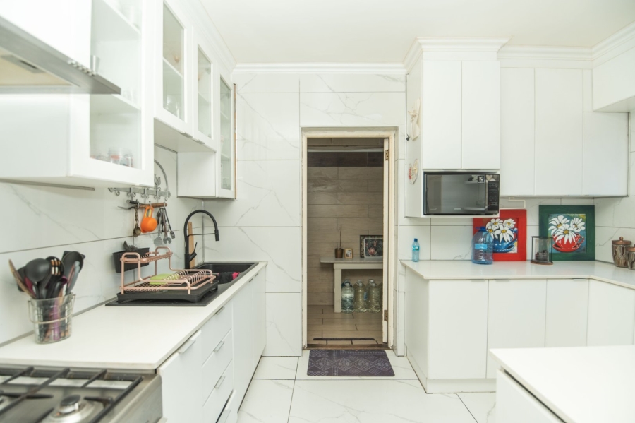 3 Bedroom Property for Sale in Rowallan Park Eastern Cape